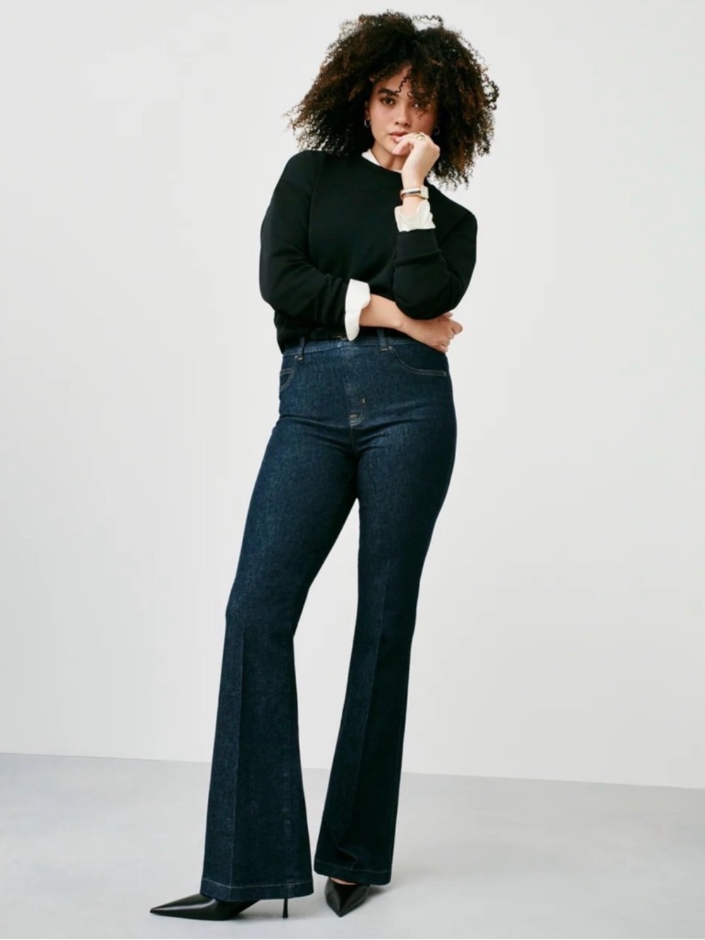 SpanxShape original everywear Dark Blue Flare Jeans - size MP